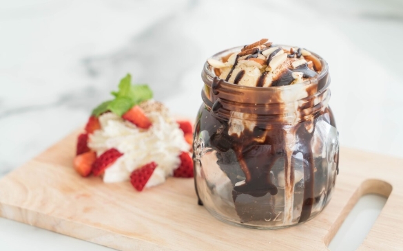 Bolo no Pote Trufado: Receita Fácil + Dicas Para Lucrar Muito Ainda Este Ano!